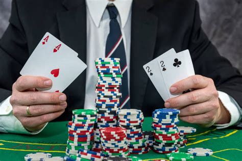 high stakes poker definition